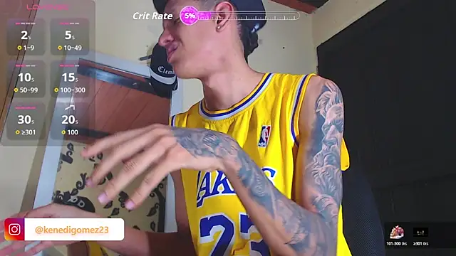 Snapshot of GaboReyes chatting on November 24, 2025, 2:06 pm GaboReyes online show from November 24, 2025, 2:06 pm