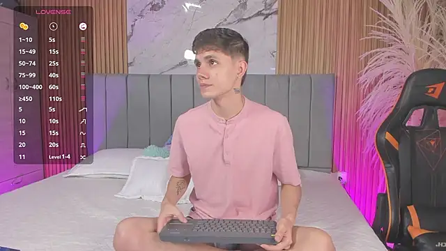 DustinLevine online show from February 19, 2026, 12:24 pm