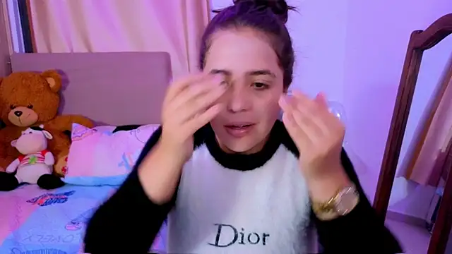  alicia z online show from February 15, 2026, 5:19 am