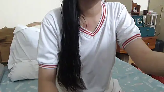 Beauty Asian Tina online show from October 6, 2025, 10:27 am
