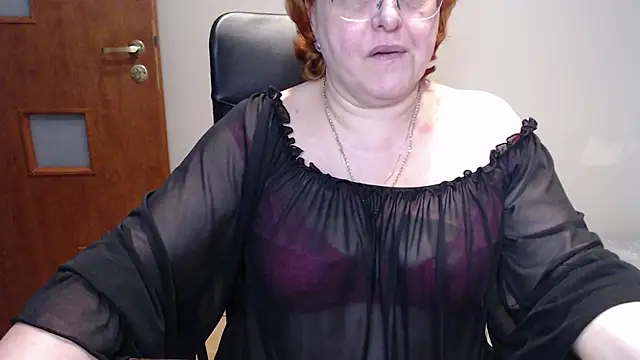 Snapshot of JoannaAndNeighbour chatting on March 16, 2025, 10:44 am JoannaAndNeighbour online show from March 16, 2025, 10:44 am