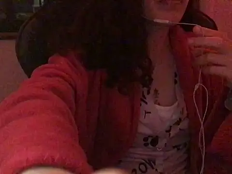 YumieCp online show from February 26, 2025, 10:05 am