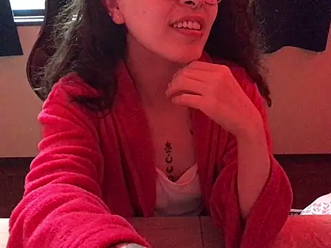 YumieCp online show from March 12, 2025, 11:21 am