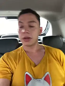 Snapshot of davinalhot chatting on April 10, 2026, 8:49 pm davinalhot online show from April 10, 2026, 8:49 pm