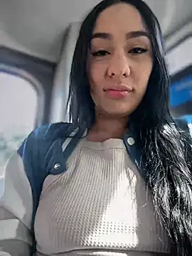 Snapshot of __IRIS__ chatting on June 19, 2026, 1:39 pm IRIS online show from June 19, 2026, 1:39 pm