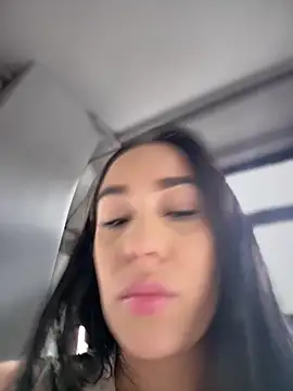   IRIS   online show from April 7, 2026, 4:42 pm