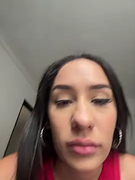   IRIS   online show from November 19, 2025, 4:51 pm