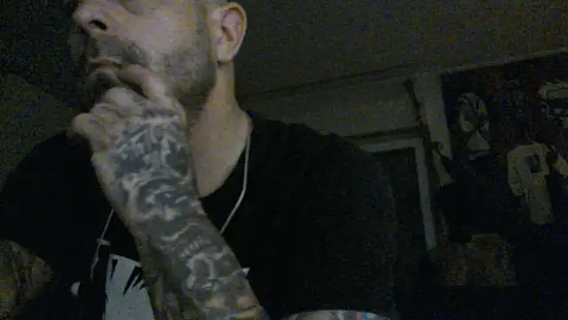 Snapshot of SpicyJoint chatting on September 23, 2025, 11:01 pm SpicyJoint online show from September 23, 2025, 11:01 pm