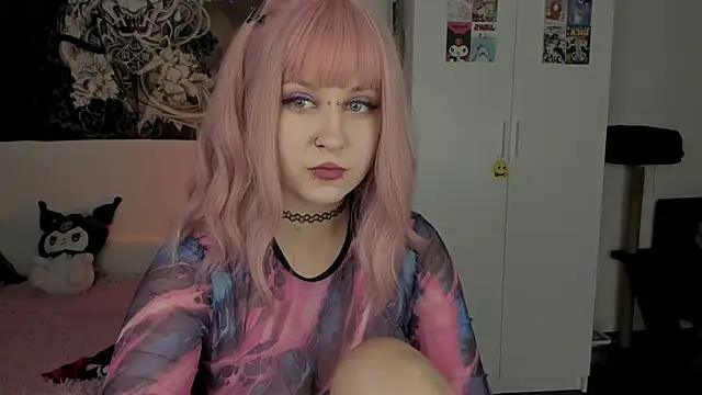 t0riayun0 online show from January 23, 2025, 10:22 pm