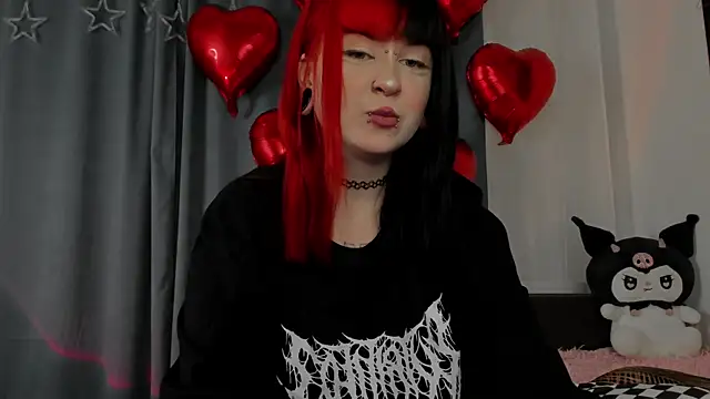 t0riayun0 online show from February 15, 2025, 8:01 pm