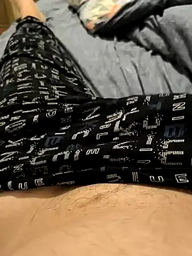 handsometurkish online show from January 10, 2025, 4:51 pm