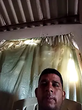 El-reyleon online show from April 22, 2026, 2:13 pm