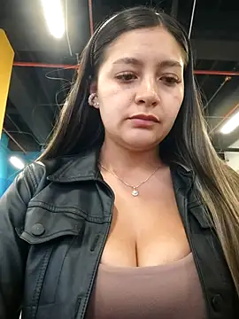 alana 69 online show from October 22, 2025, 10:30 pm