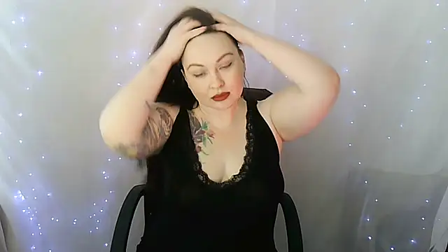 Snapshot of Victoria_Marks chatting on July 15, 2026, 4:47 pm Victoria Marks online show from July 15, 2026, 4:47 pm