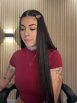 Sarasanders 4 online show from February 4, 2026, 3:01 am