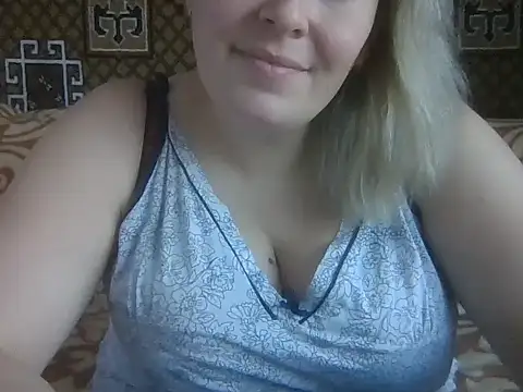 Snapshot of Diana_Britt chatting on November 15, 2025, 6:17 am Diana Britt online show from November 15, 2025, 6:17 am