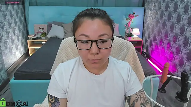 gentle muse online show from April 19, 2026, 12:11 am