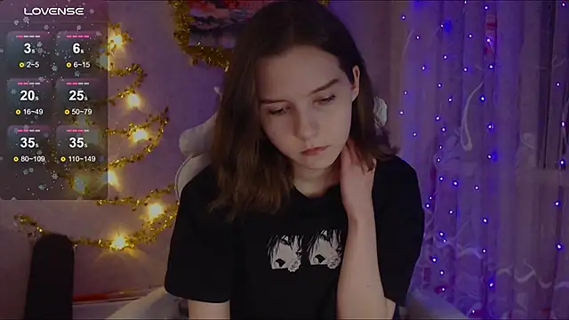 mslilunicorn online show from December 29, 2024, 7:11 pm