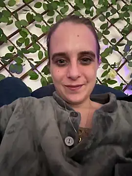 Snapshot of LadyChantale chatting on December 23, 2025, 8:13 am LadyChantale online show from December 23, 2025, 8:13 am