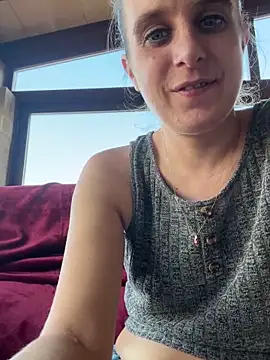 Snapshot of LadyChantale chatting on December 16, 2025, 8:51 am LadyChantale online show from December 16, 2025, 8:51 am