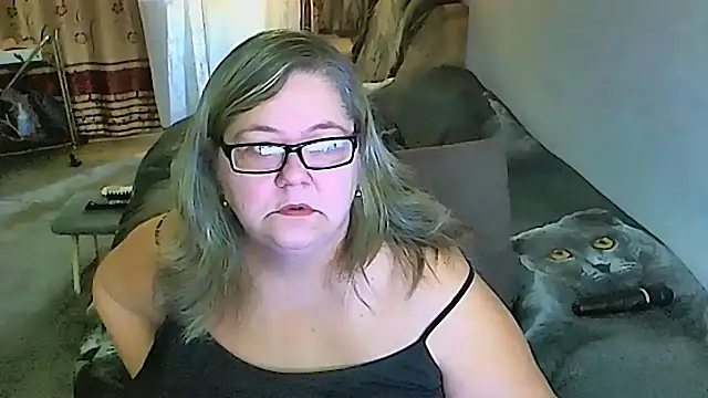 Snapshot of sex2 chatting on November 2, 2025, 12:37 am sex2 online show from November 2, 2025, 12:37 am