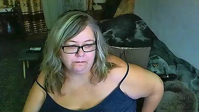 Snapshot of sex2 chatting on November 21, 2025, 9:52 am sex2 online show from November 21, 2025, 9:52 am