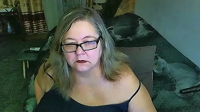 Snapshot of sex2 chatting on November 18, 2025, 11:48 pm sex2 online show from November 18, 2025, 11:48 pm