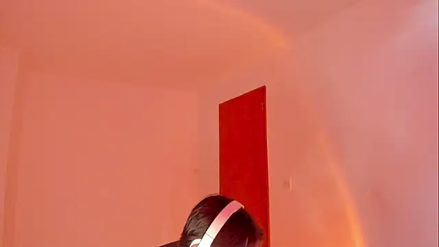 Snapshot of Giordano_Russo chatting on November 2, 2025, 8:47 pm Giordano Russo online show from November 2, 2025, 8:47 pm