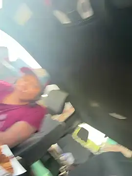 Snapshot of HaloRodeoLover2 chatting on April 4, 2026, 8:48 pm HaloRodeoLover2 online show from April 4, 2026, 8:48 pm