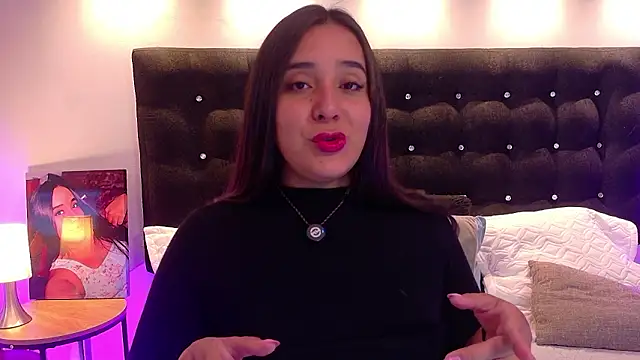 ValenScott1 online show from February 23, 2026, 1:12 pm