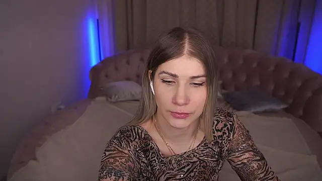 Snapshot of CassandraGood chatting on March 15, 2025, 2:46 am CassandraGood online show from March 15, 2025, 2:46 am