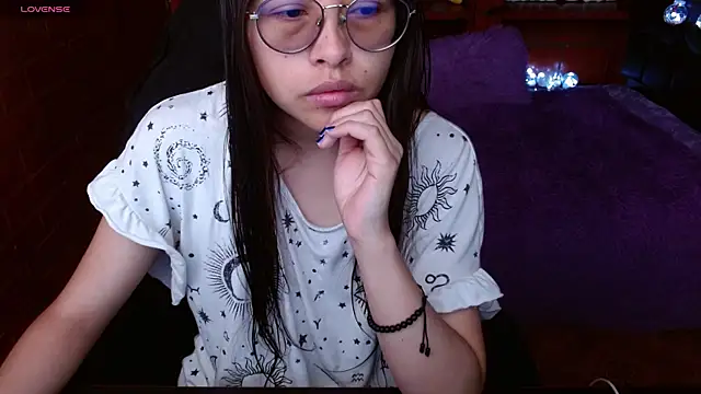 MidoriQuiinn online show from June 2, 2026, 3:56 pm