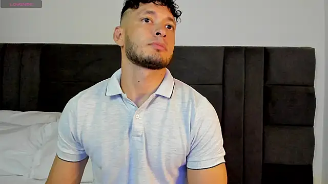 Snapshot of alejandro__2 chatting on June 17, 2026, 2:49 pm alejandro 2 online show from June 17, 2026, 2:49 pm