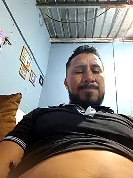 Snapshot of Eumanzor chatting on July 26, 2026, 3:13 am Eumanzor online show from July 26, 2026, 3:13 am