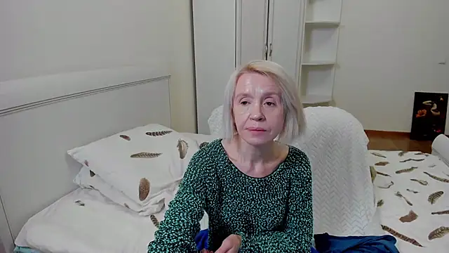 aminalive online show from October 22, 2025, 7:02 pm