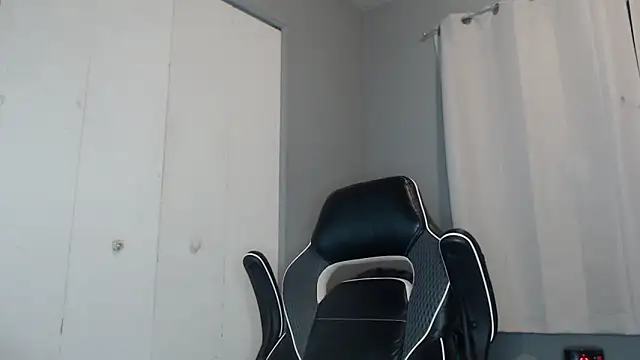 ChrisVacher online show from January 5, 2025, 4:25 am