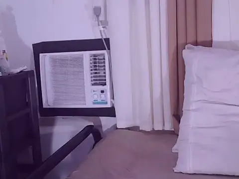 mommylicious online show from April 21, 2026, 11:00 pm