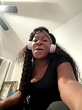 tokyopetitexx online show from October 27, 2025, 5:47 pm