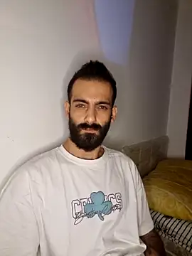 Snapshot of Drkats chatting on December 15, 2025, 4:02 pm Drkats online show from December 15, 2025, 4:02 pm