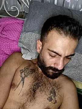 Snapshot of Drkats chatting on December 3, 2025, 12:55 am Drkats online show from December 3, 2025, 12:55 am