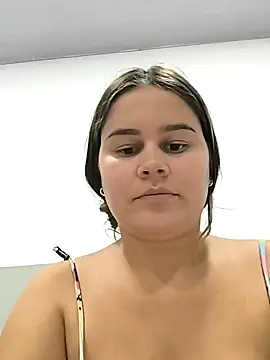 sweet lucia online show from January 19, 2025, 11:00 pm