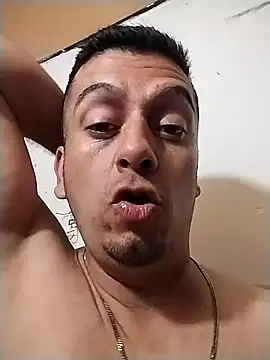 Snapshot of starplss chatting on November 1, 2025, 1:45 am starplss online show from November 1, 2025, 1:45 am