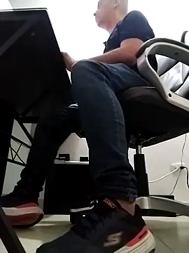 Snapshot of starplss chatting on October 5, 2025, 10:22 pm starplss online show from October 5, 2025, 10:22 pm