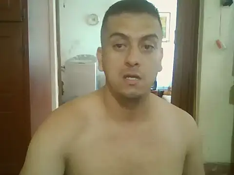 Snapshot of starplss chatting on November 9, 2025, 9:08 pm starplss online show from November 9, 2025, 9:08 pm