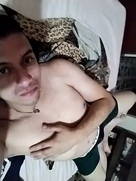 Snapshot of starplss chatting on October 26, 2025, 8:04 am starplss online show from October 26, 2025, 8:04 am