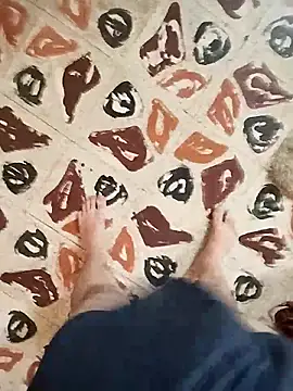 Snapshot of starplss chatting on October 17, 2025, 8:32 pm starplss online show from October 17, 2025, 8:32 pm