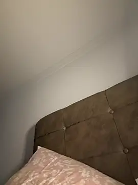 IamSashaLuv online show from February 13, 2025, 11:17 am