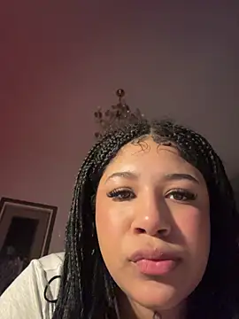 IamSashaLuv online show from April 9, 2026, 10:49 pm