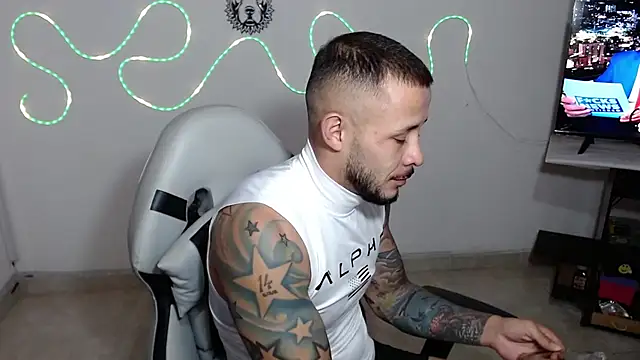 Snapshot of sebastian_horny chatting on October 25, 2025, 3:45 pm sebastian horny online show from October 25, 2025, 3:45 pm