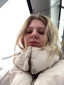 MaryHiggins online show from March 1, 2026, 9:09 am